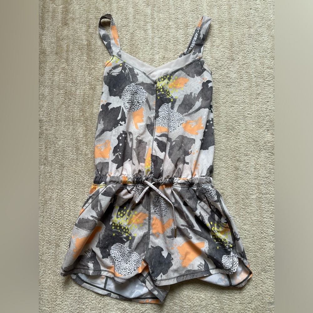 Lululemon romper